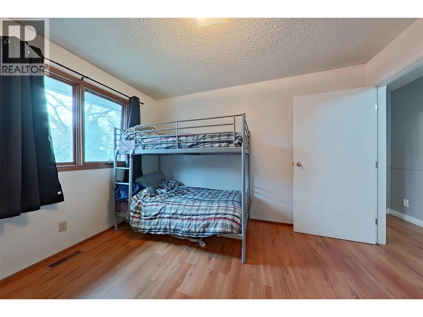 1530 21 Highway, Creston