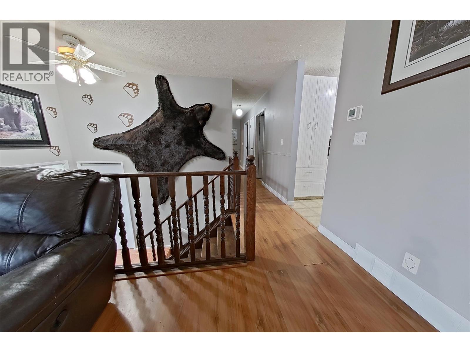 1530 21 Highway, Creston