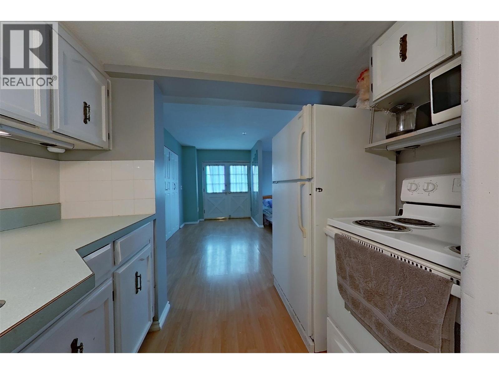 1530 21 Highway, Creston