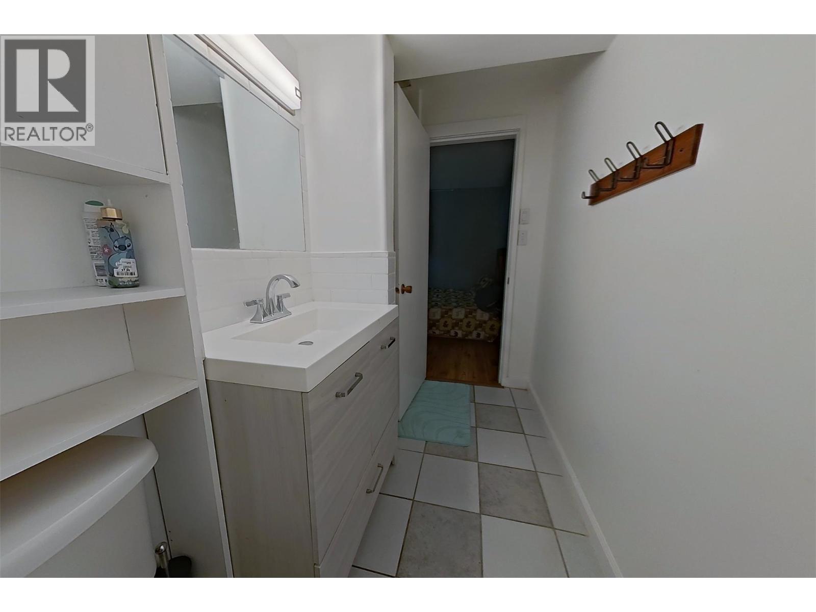 1530 21 Highway, Creston