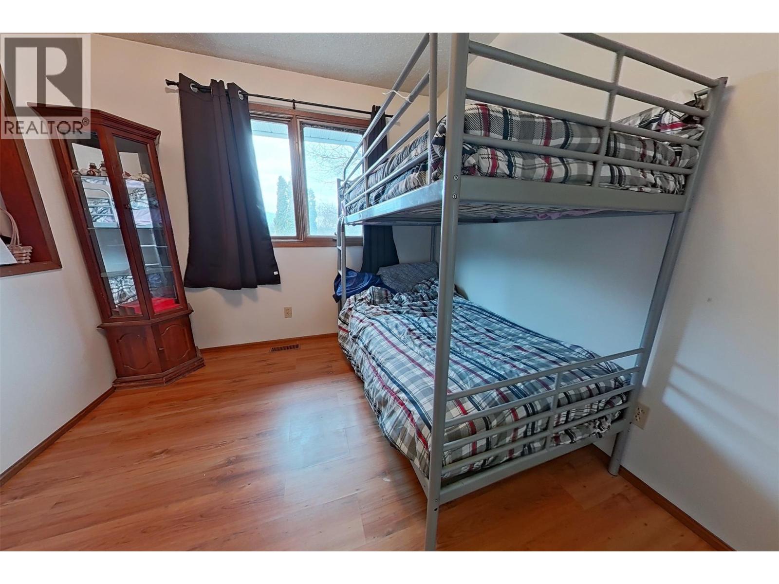 1530 21 Highway, Creston