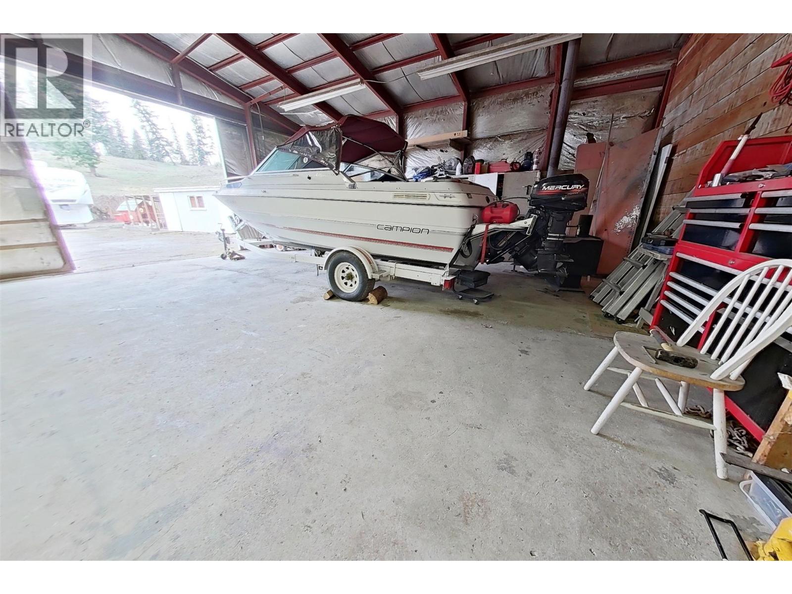 1530 21 Highway, Creston