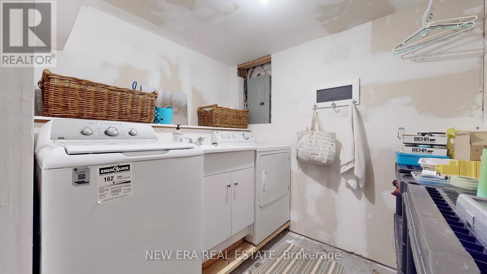 3103 AUTUMN HILL CRESCENT - 39