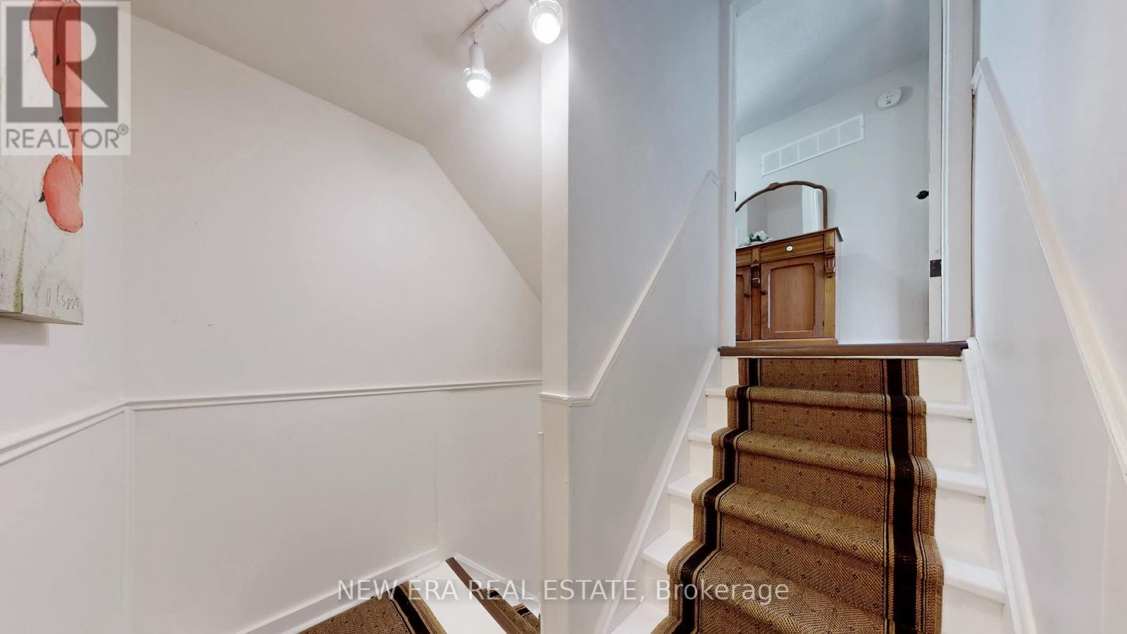 3103 AUTUMN HILL CRESCENT - 34