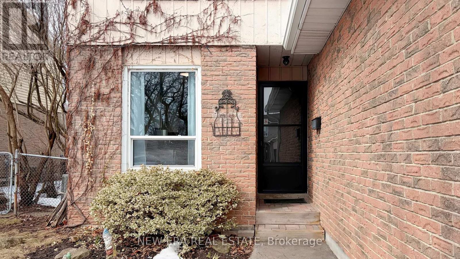 3103 AUTUMN HILL CRESCENT - 6