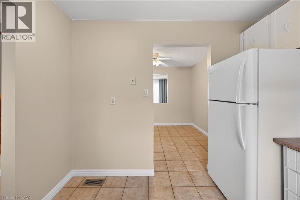 #35 10 ANGUS ROAD - 10