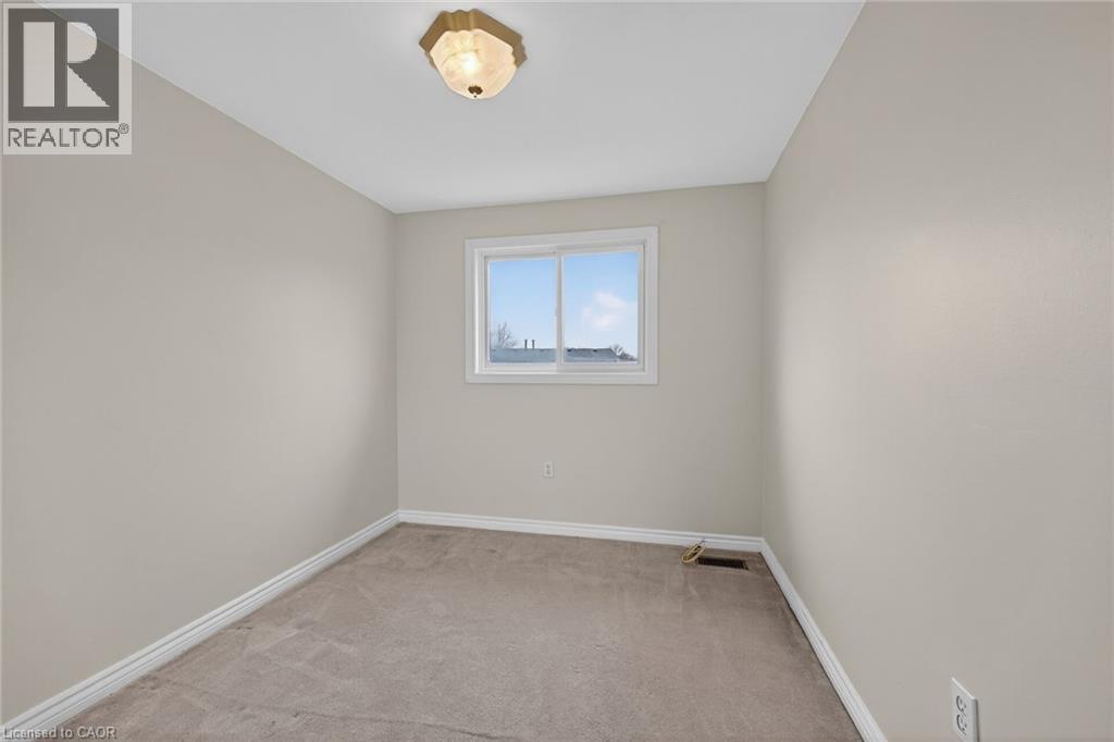 #35 10 ANGUS ROAD - 28