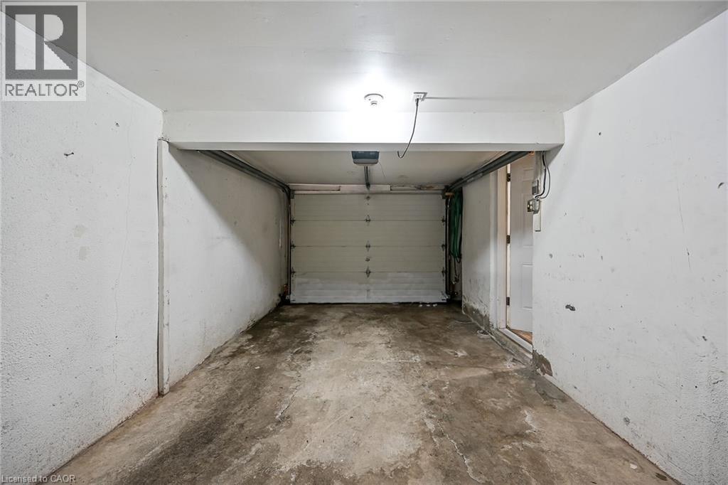 #35 10 ANGUS ROAD - 37