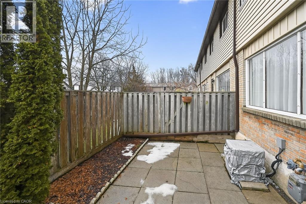 #35 10 ANGUS ROAD - 39