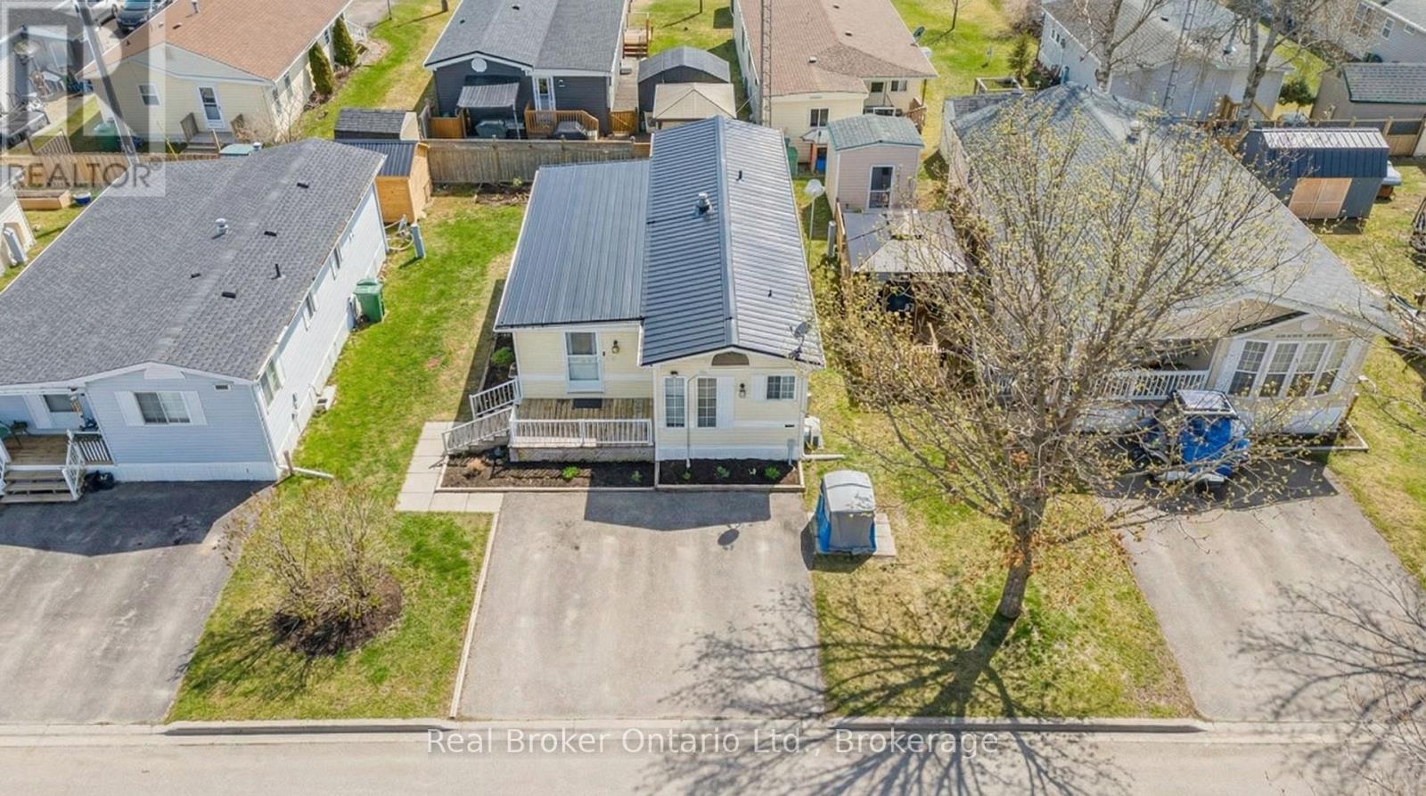 428 PINE PASS - photo 2