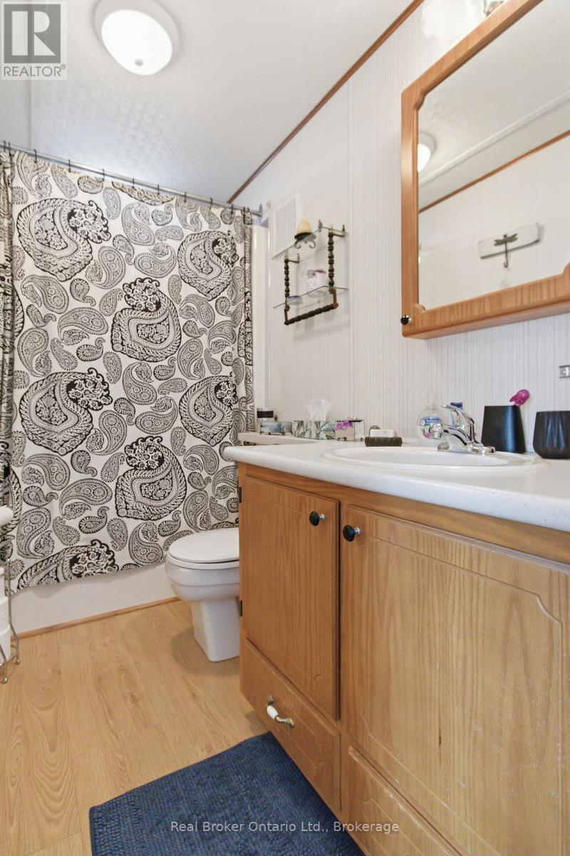 428 PINE PASS - 26