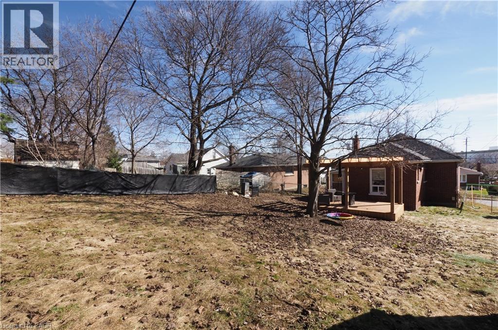 19 PAISLEY HEIGHTS - 46