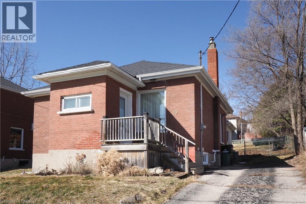 19 PAISLEY HEIGHTS - 49