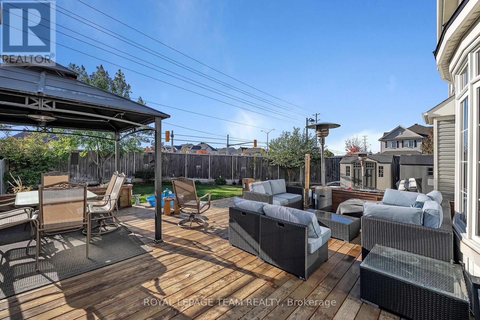 200 KINLOCH COURT - 44