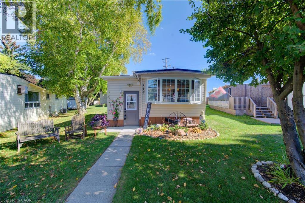 115 FRANCISCUS Street