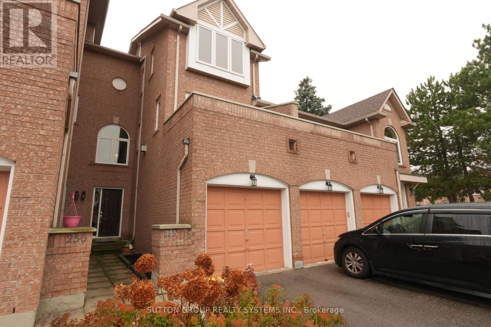 #255 60 BARONDALE DRIVE - 1