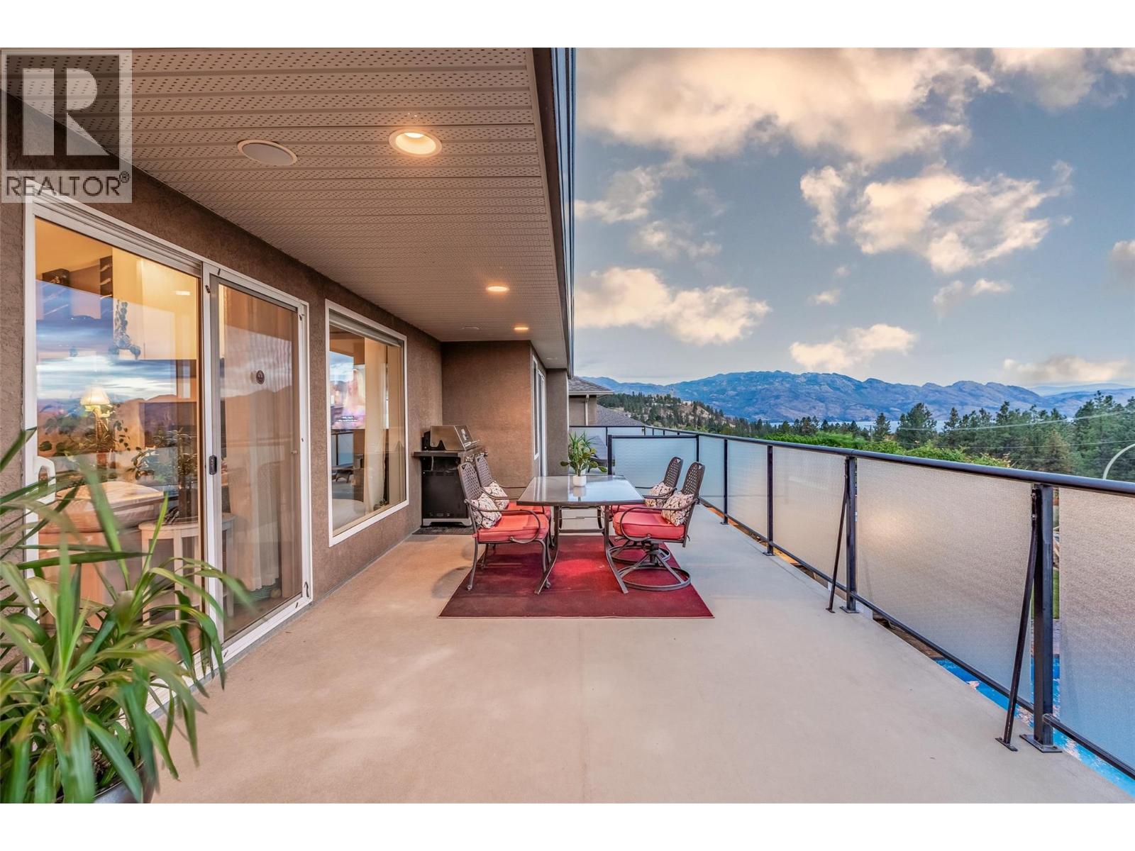  3266 Merlot Court, West Kelowna