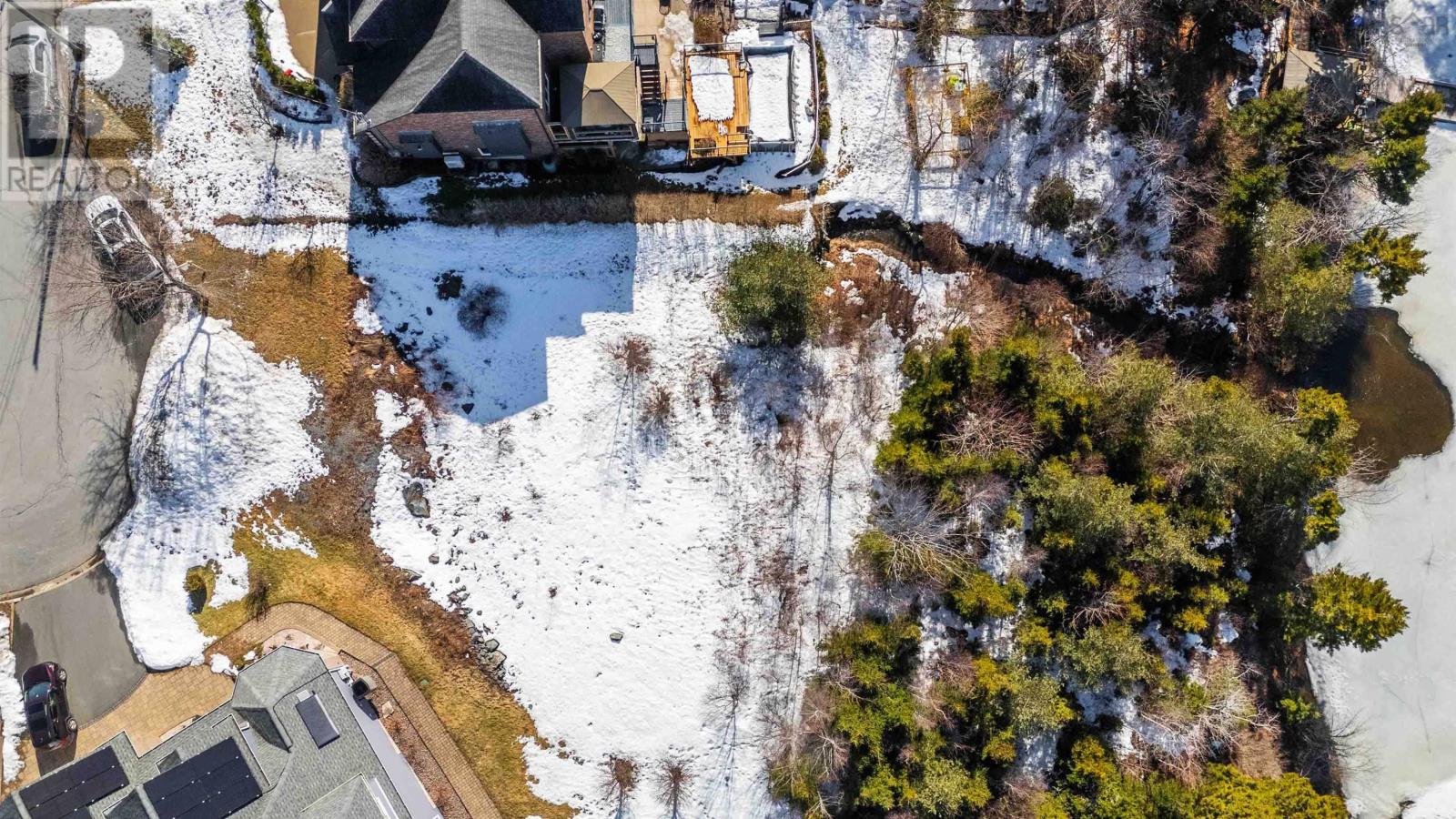 Property 7 of 10 of 78 Edgewater Close