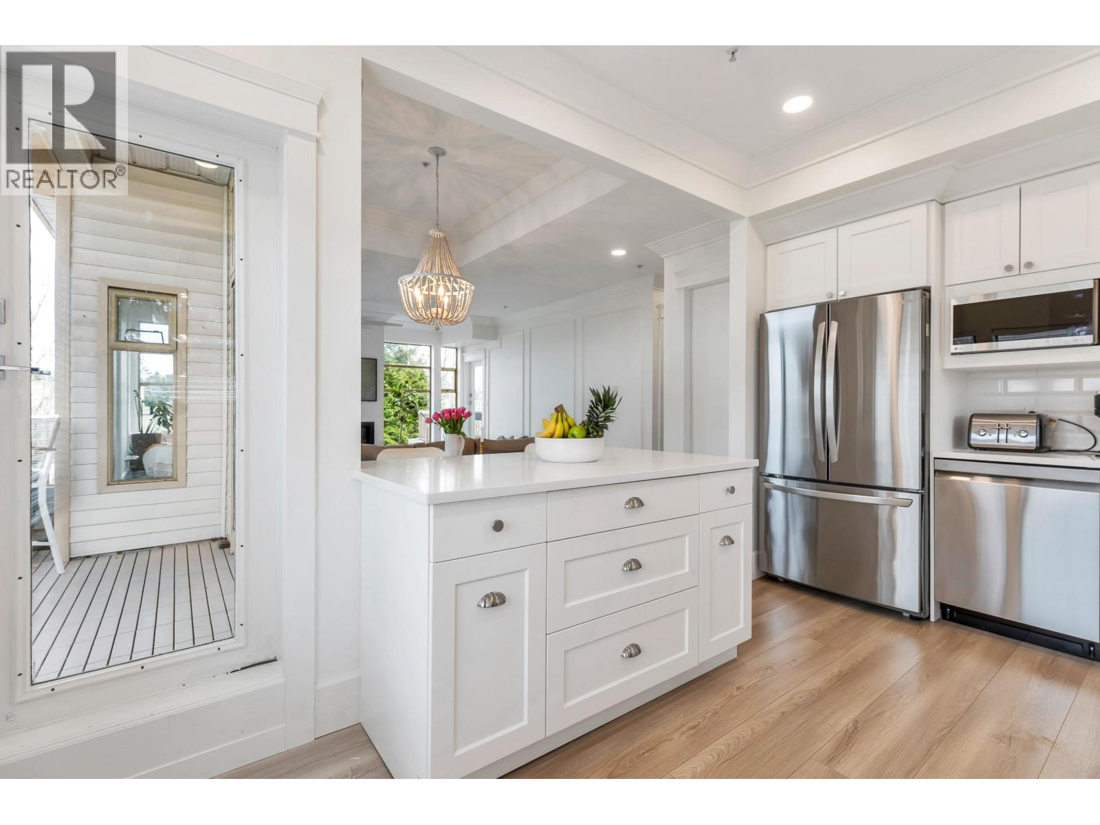 #301-1118 55 Street, Delta