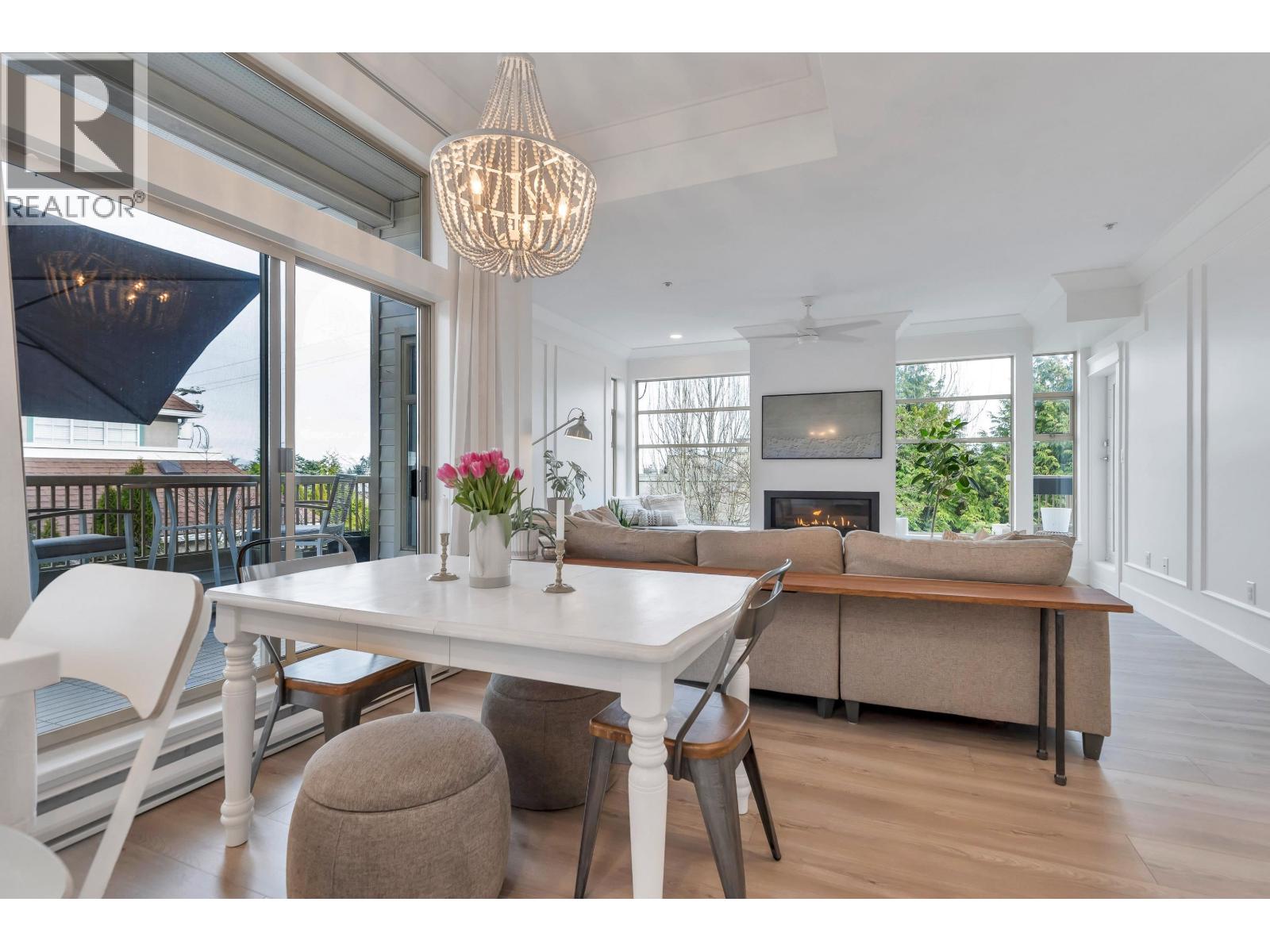 #301-1118 55 Street, Delta