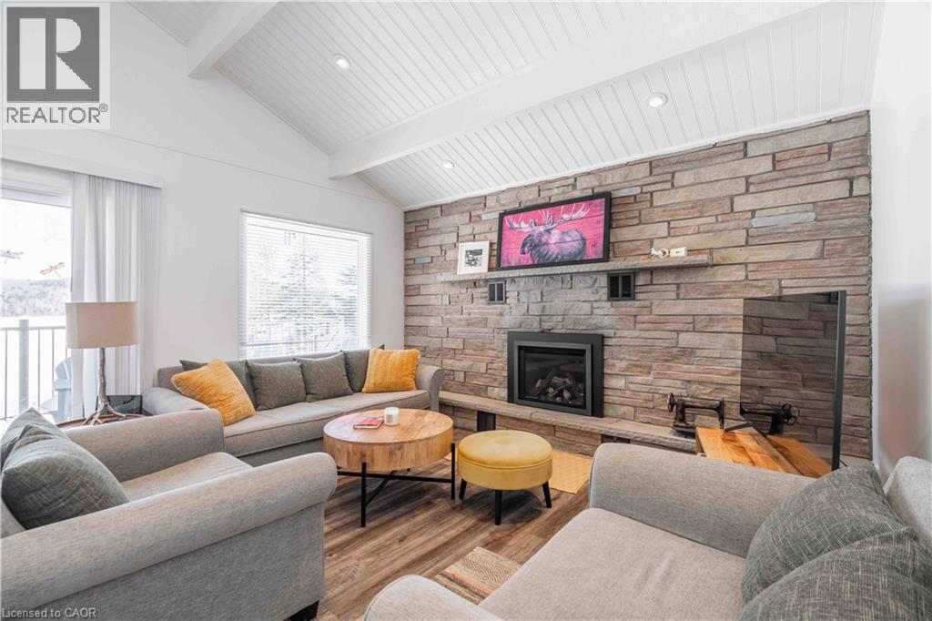 1056 INAWENDAWIN Road - 25