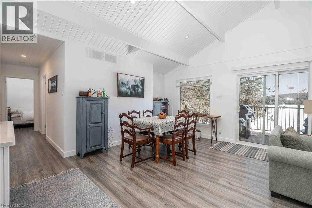 1056 INAWENDAWIN Road - 28
