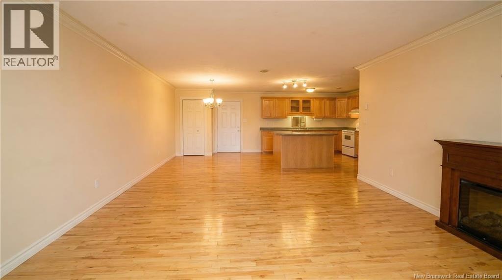 #8 185 REYNOLDS STREET - 8