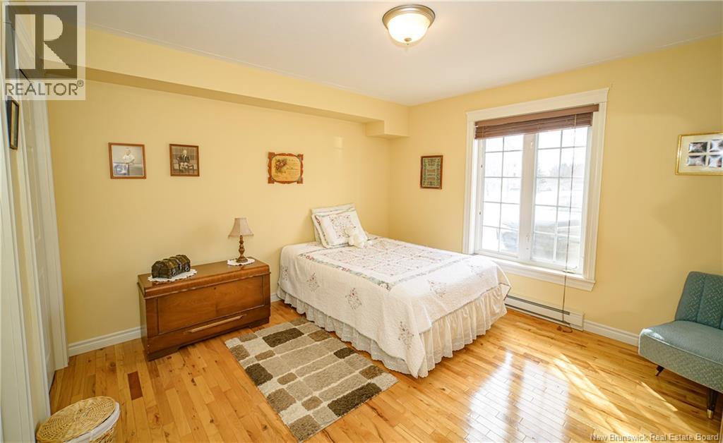 #8 185 REYNOLDS STREET - 15