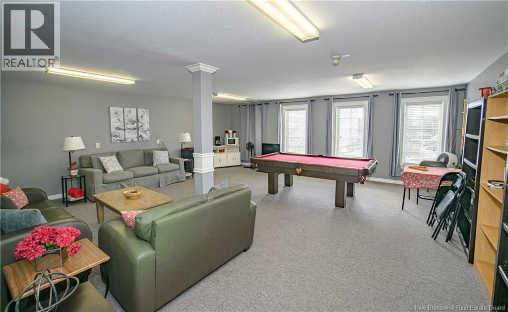 #8 185 REYNOLDS STREET - 22