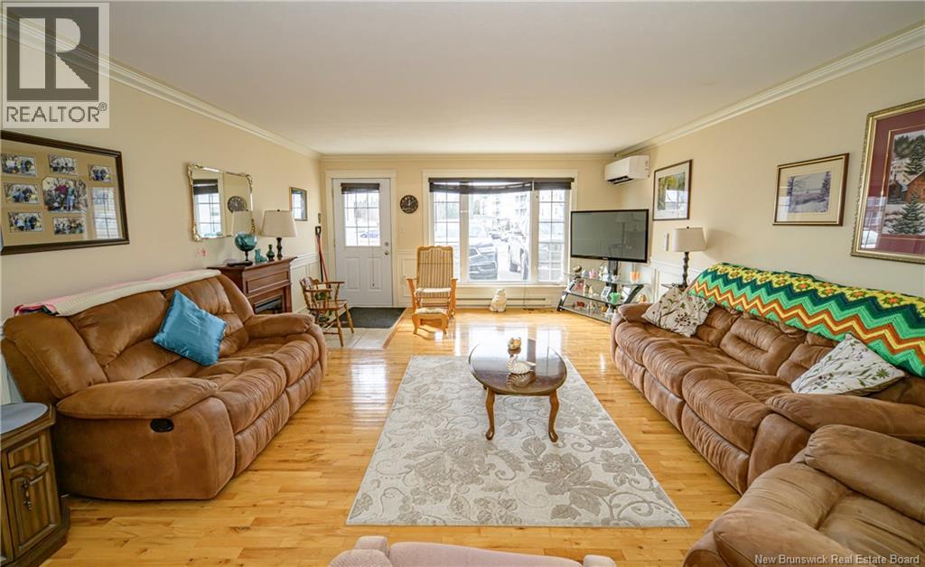 #8 185 REYNOLDS STREET - 5