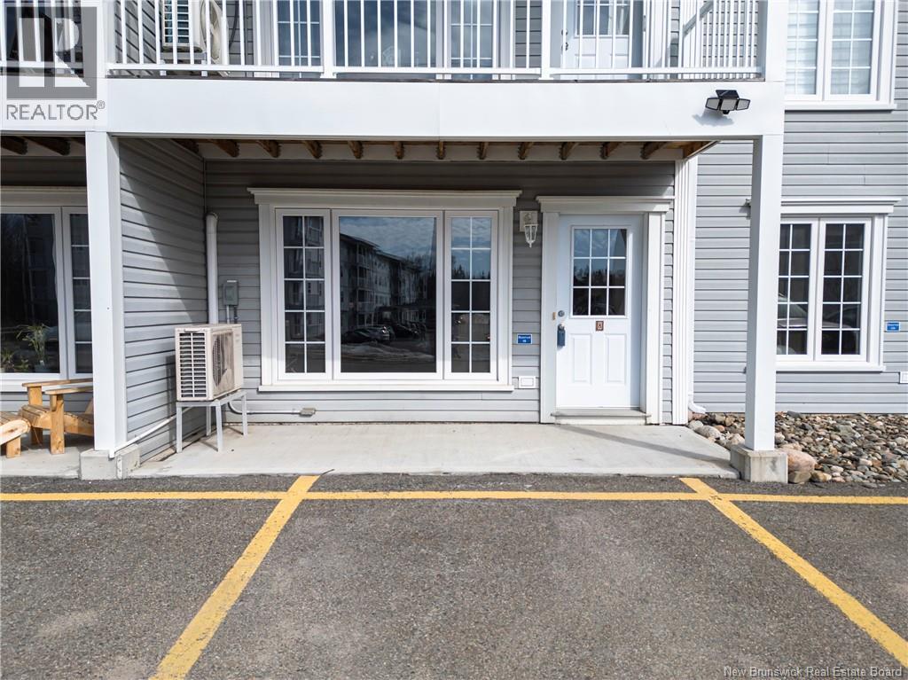 #8 185 REYNOLDS STREET - Image 3