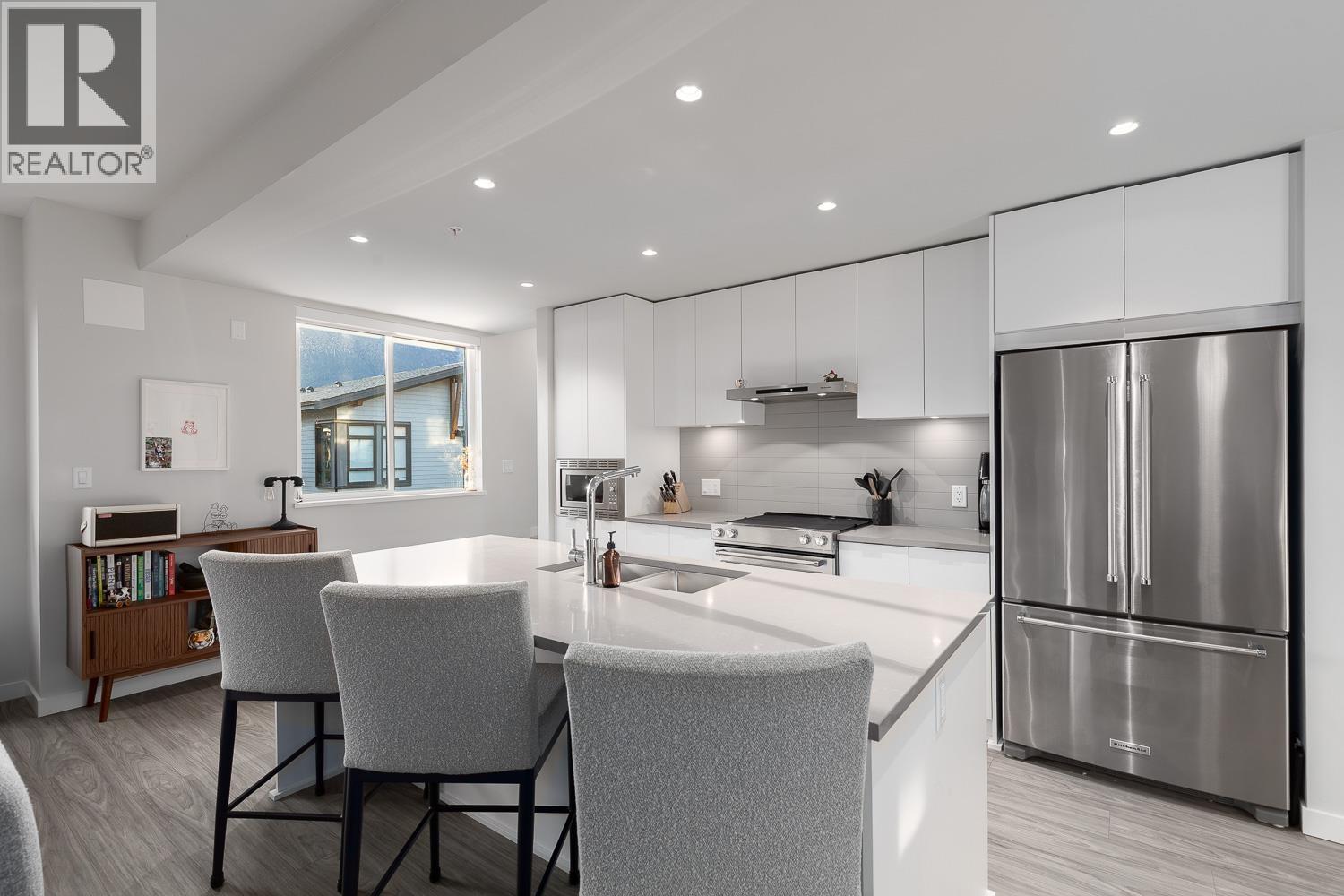 41224 HIGHLINE PLACE, Squamish