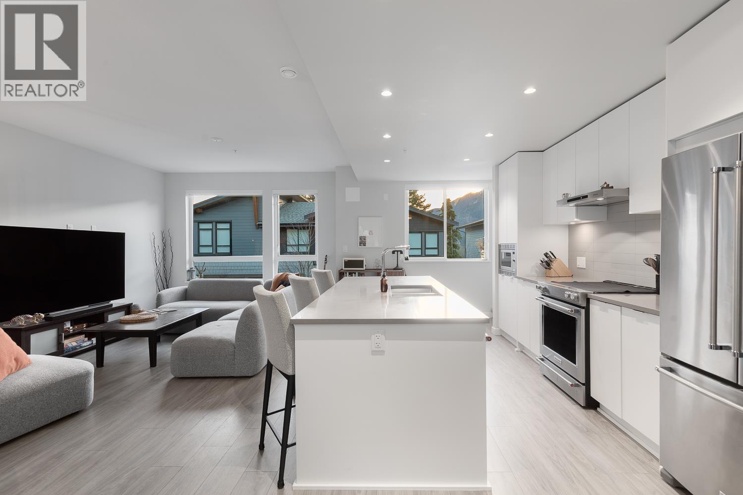 41224 HIGHLINE PLACE, Squamish