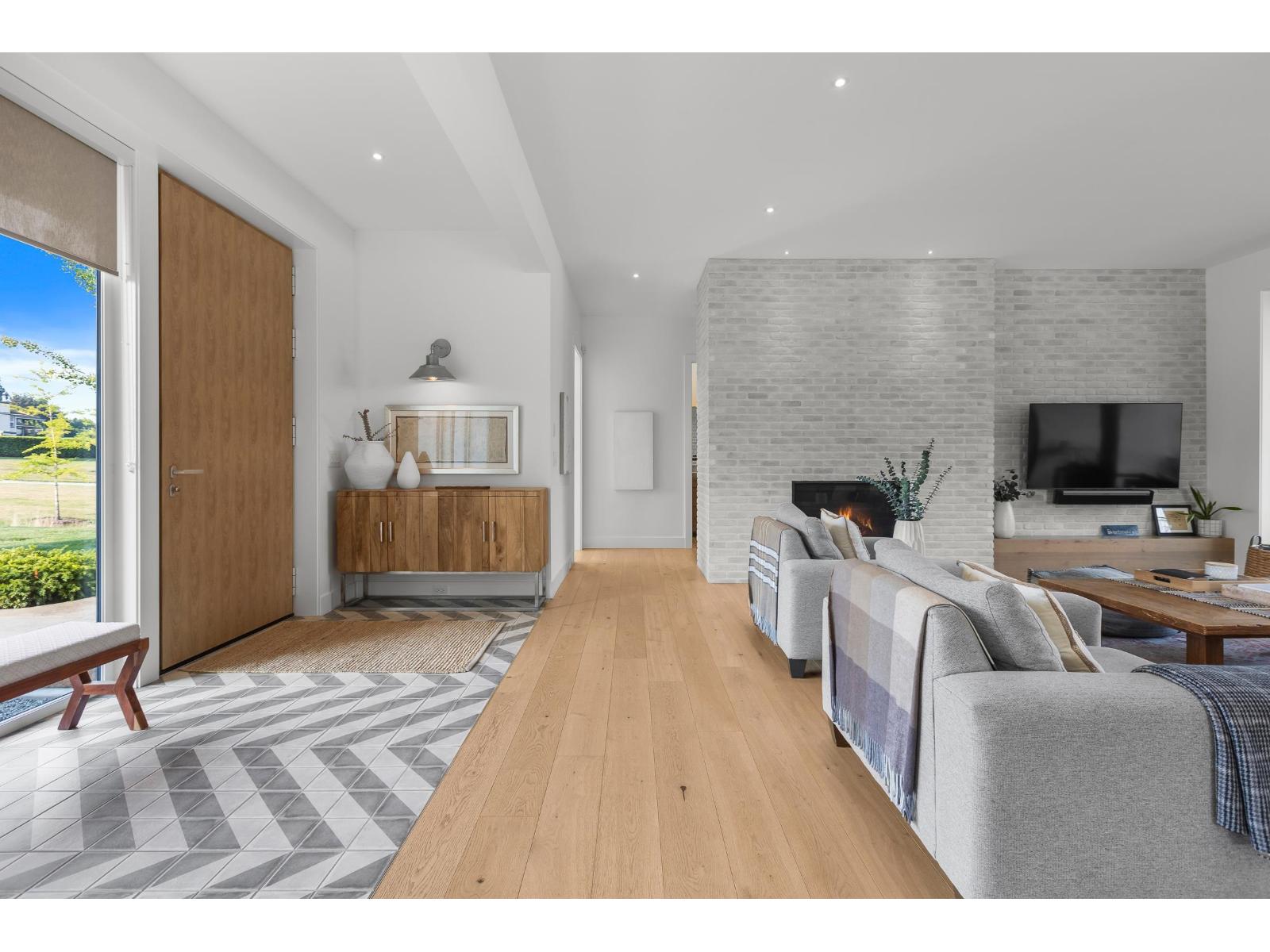 29091 TAMARIC AVENUE, Abbotsford