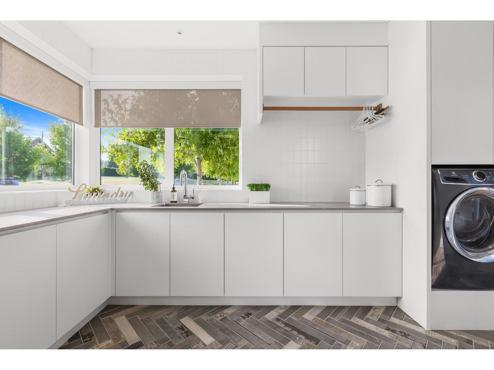 29091 TAMARIC AVENUE, Abbotsford