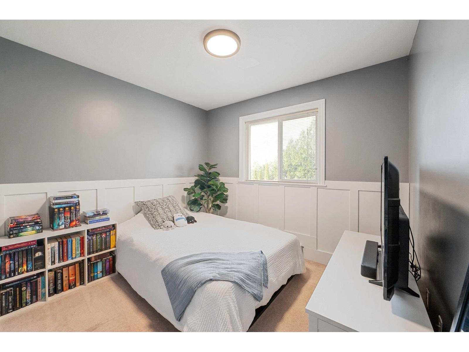 2107 ESSEX DRIVE, Abbotsford