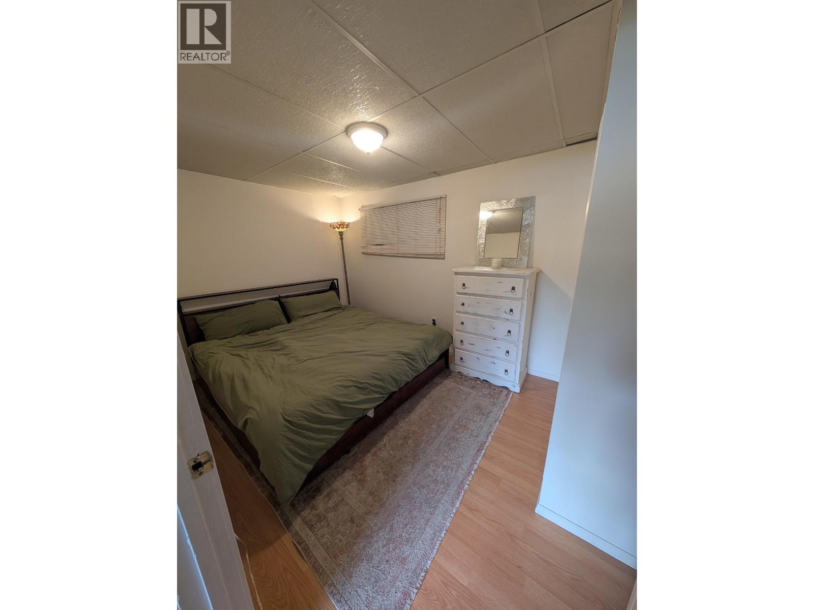 B 2246 FRASER, Port Coquitlam