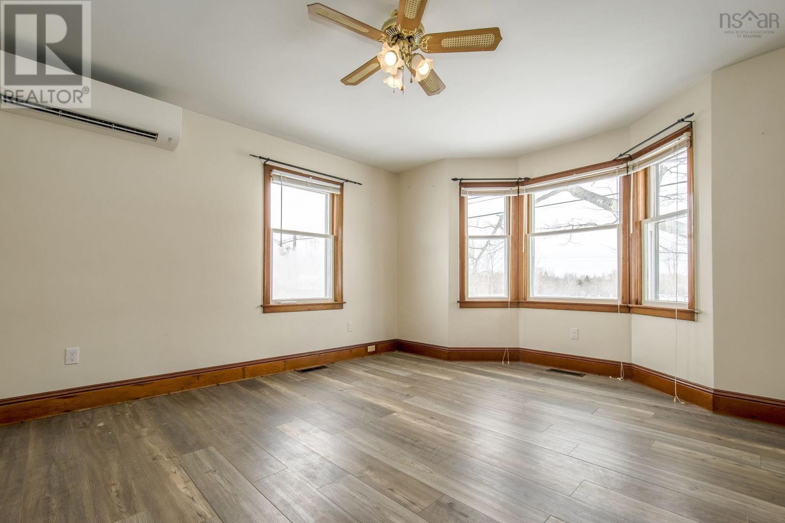 Property 6 of 26 of 12 Apple Tree Road