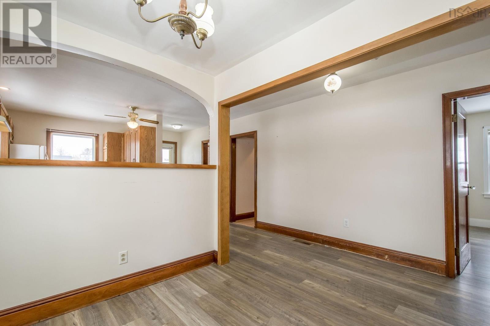 Property 8 of 26 of 12 Apple Tree Road