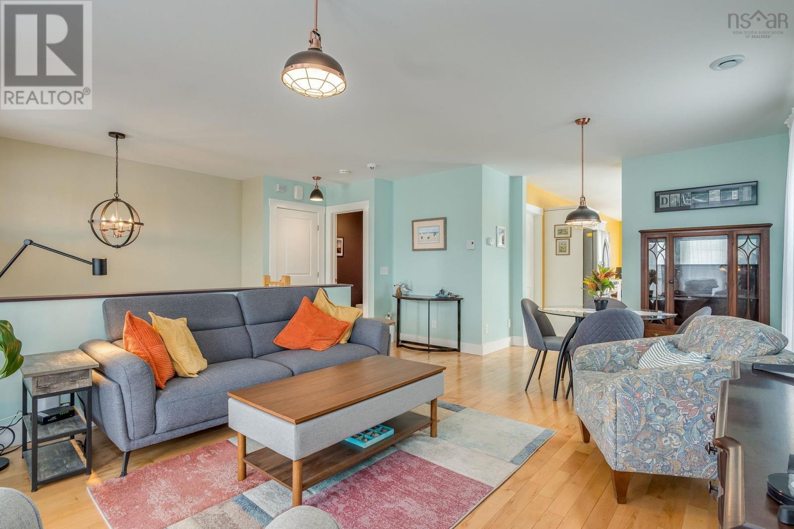 Property 10 of 49 of 17 Candytuft Close