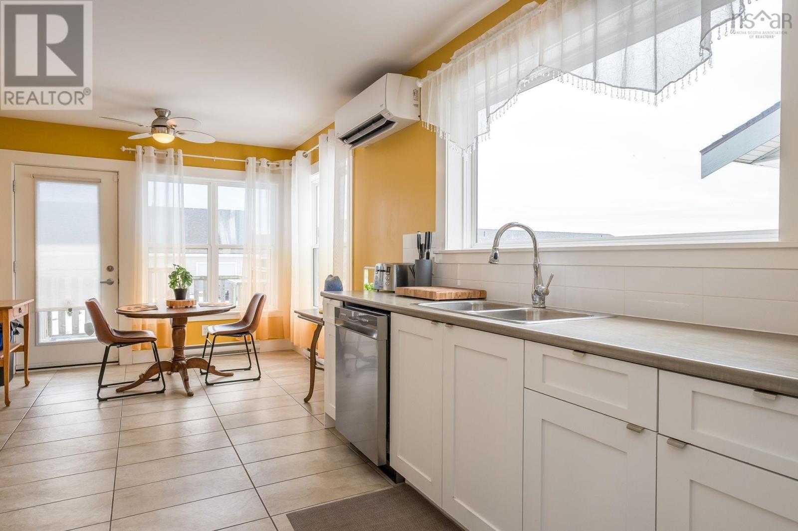 Property 15 of 49 of 17 Candytuft Close