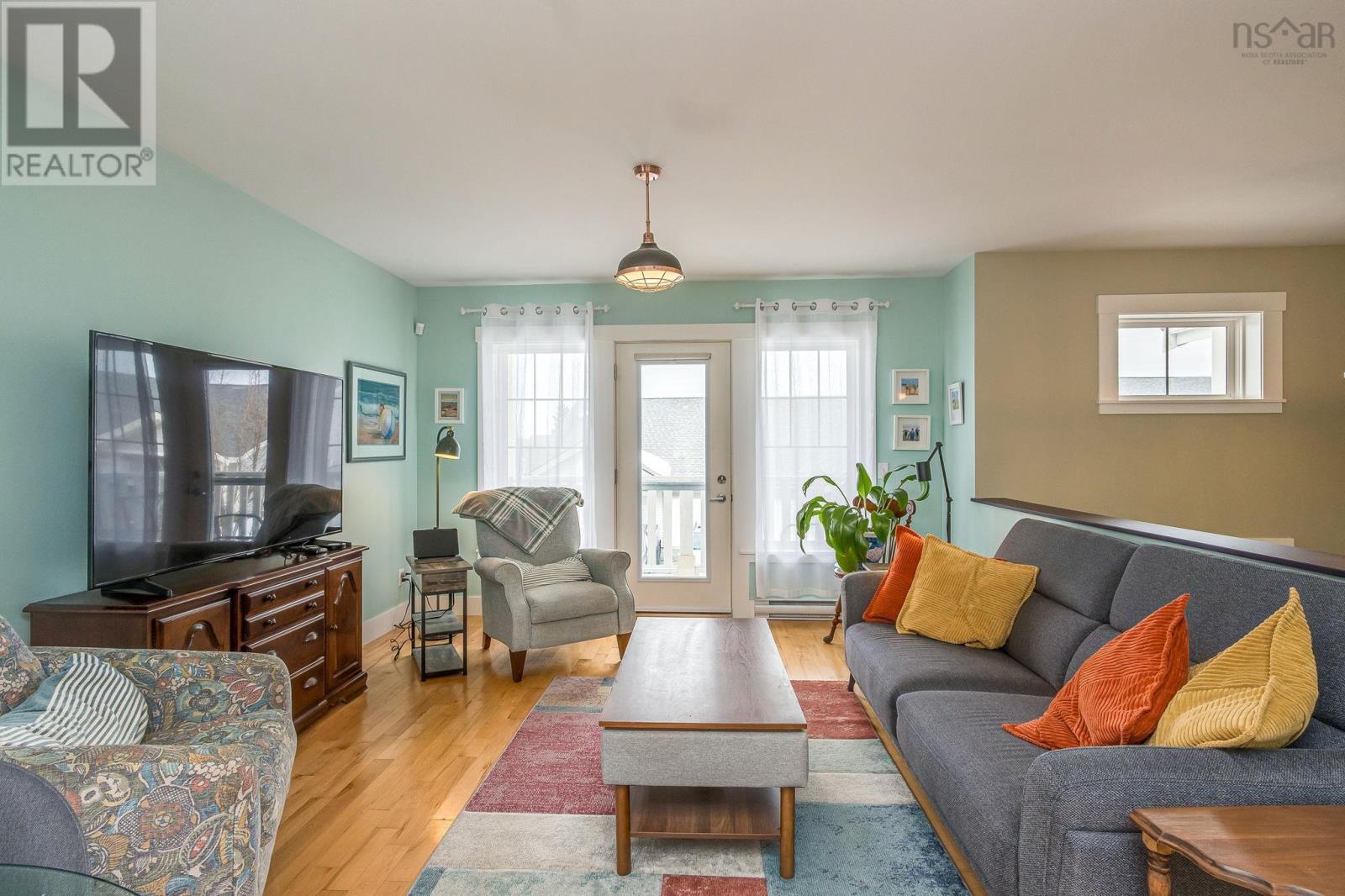 Property 5 of 49 of 17 Candytuft Close