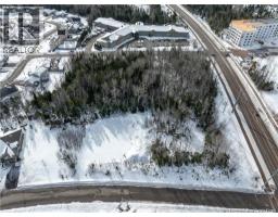 LOT Dieppe Boulevard, photo 2