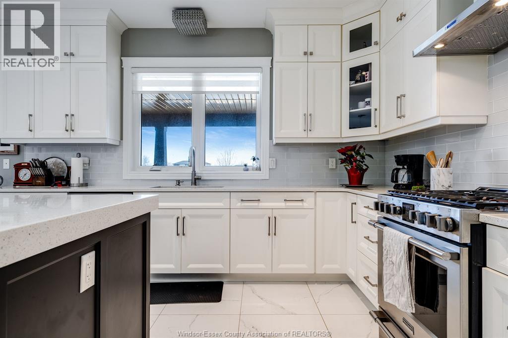 35 Augusta DRIVE - 11