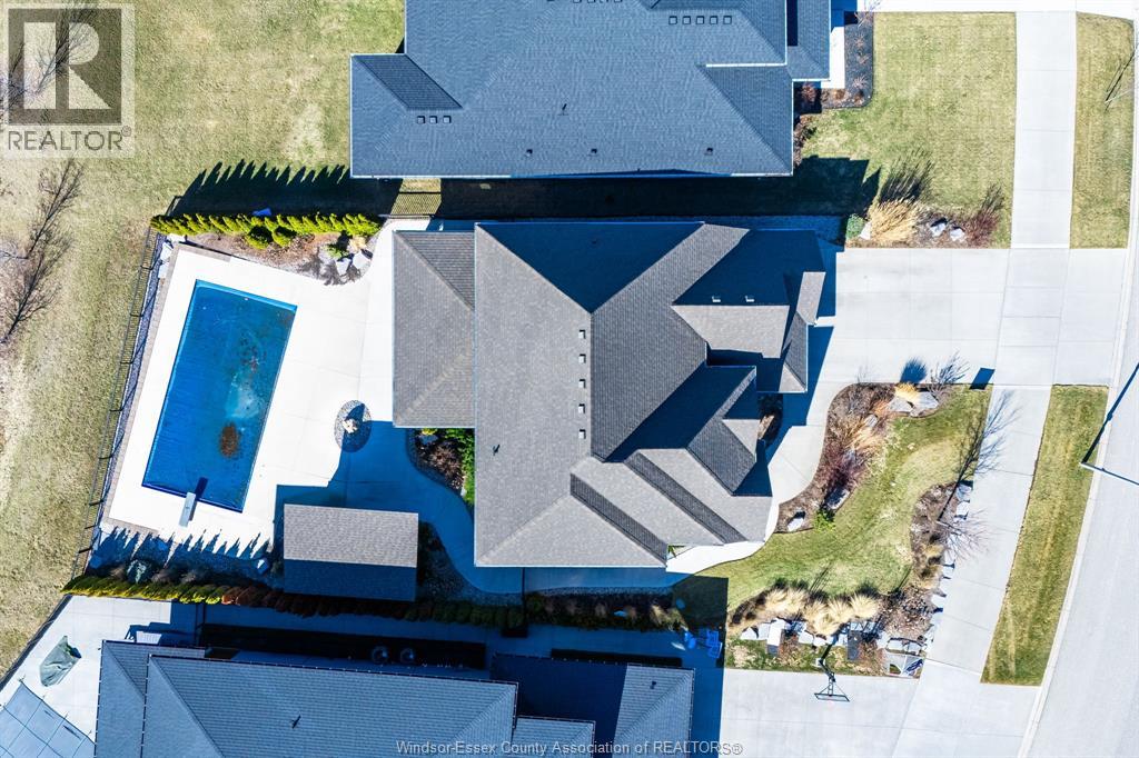 35 Augusta DRIVE - 50