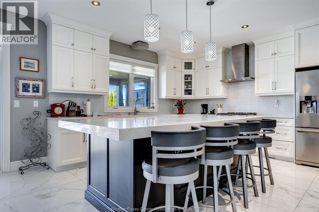 35 Augusta DRIVE - 7
