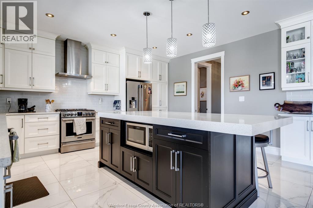 35 Augusta DRIVE - 8