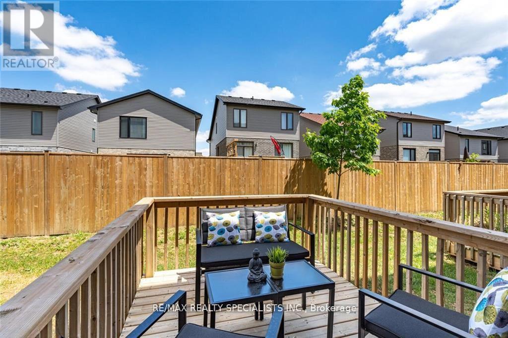 #178 1960 DALMAGARRY ROAD - 8