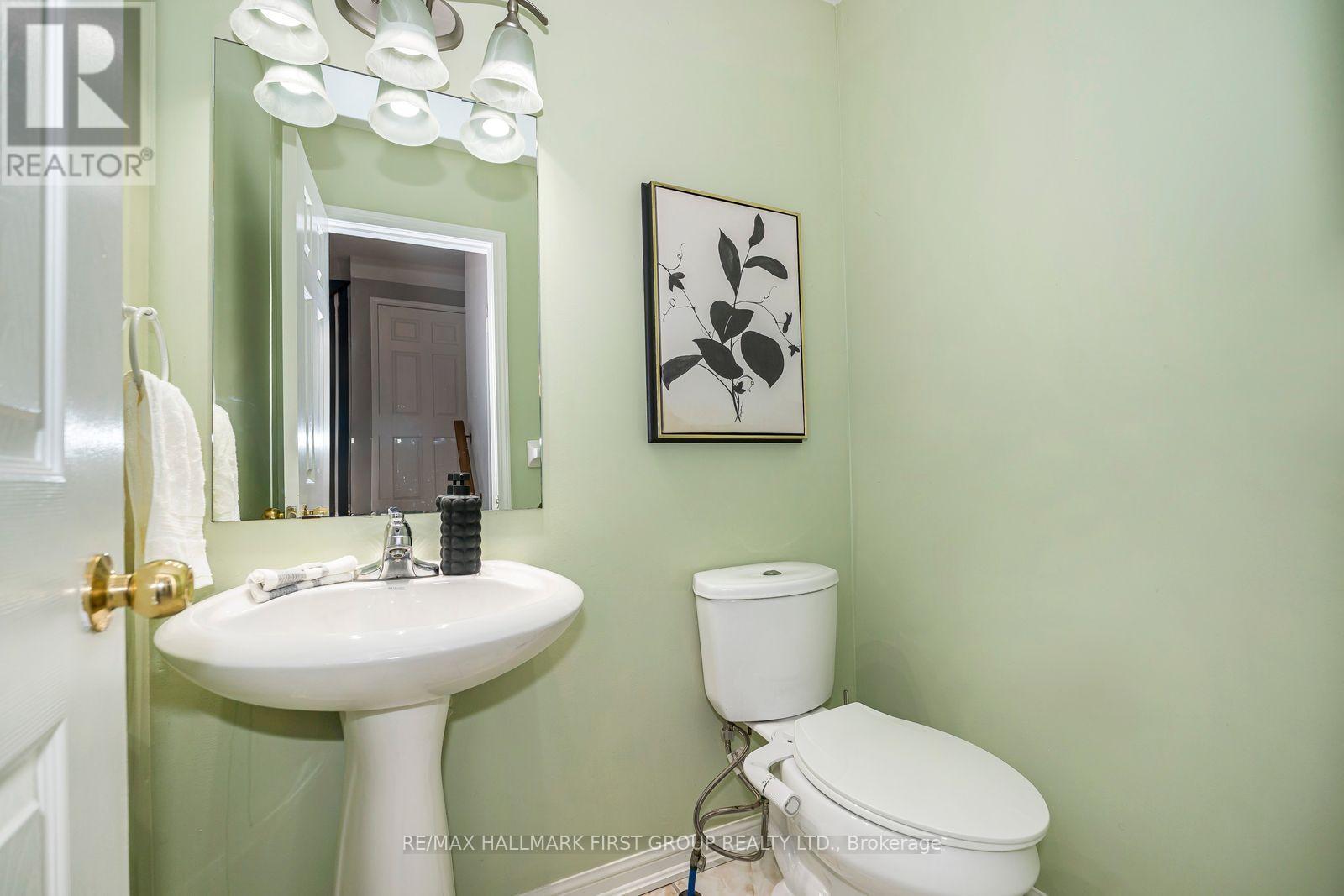 1636 SARASOTA CRESCENT — photo 21