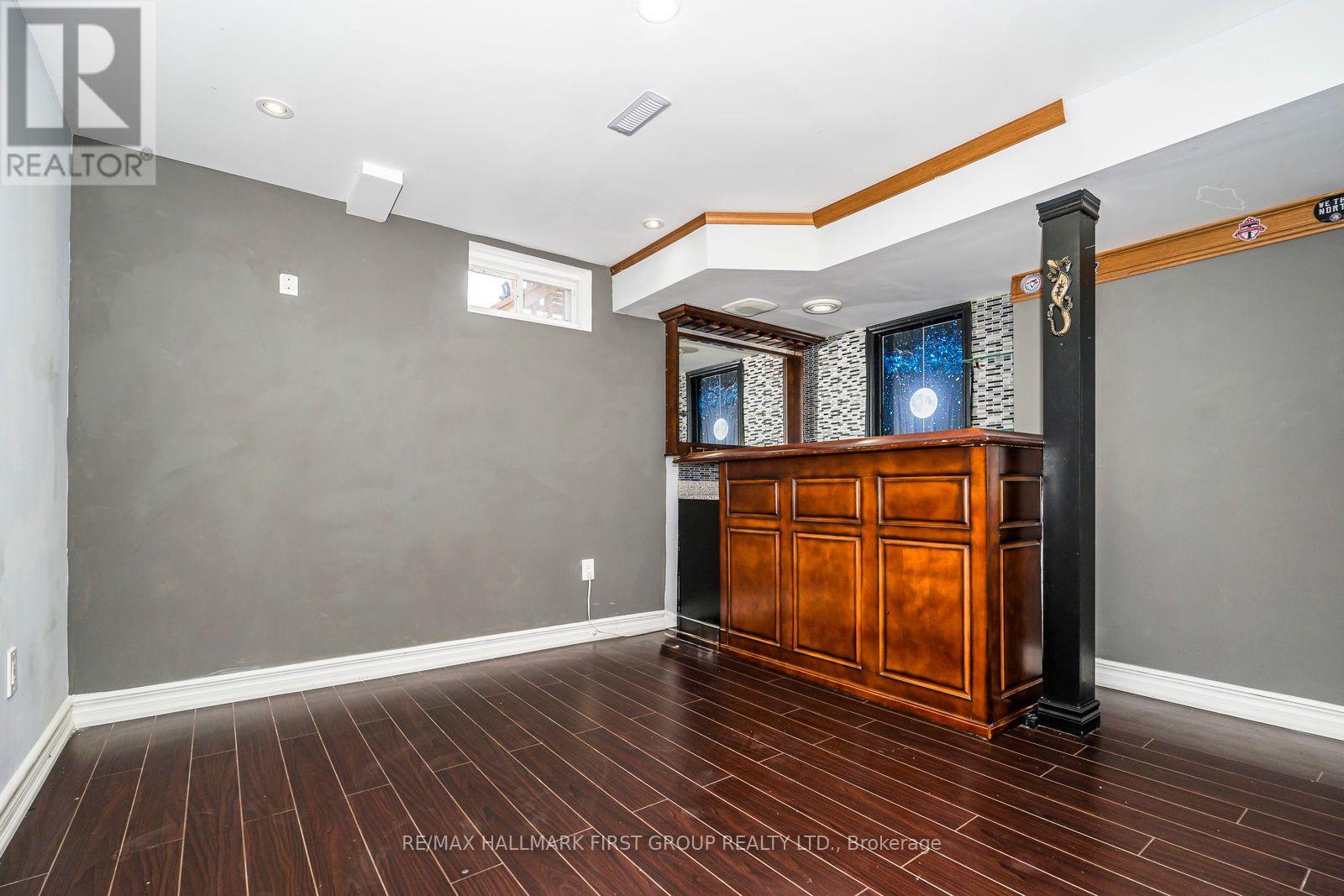 1636 SARASOTA CRESCENT — photo 36